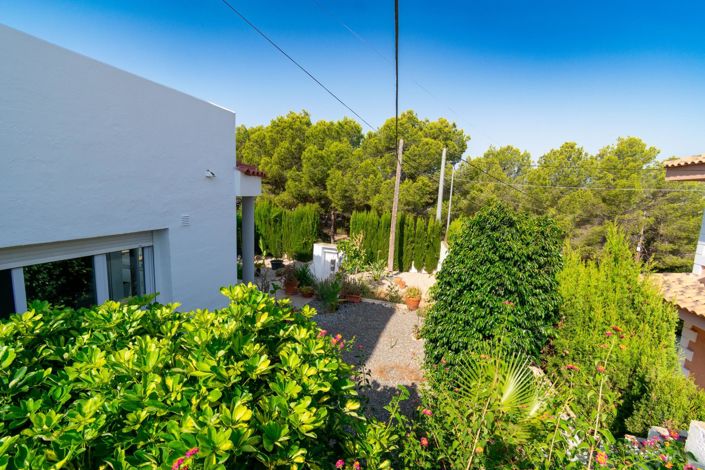 Image No.9-4 Bed Villa for sale