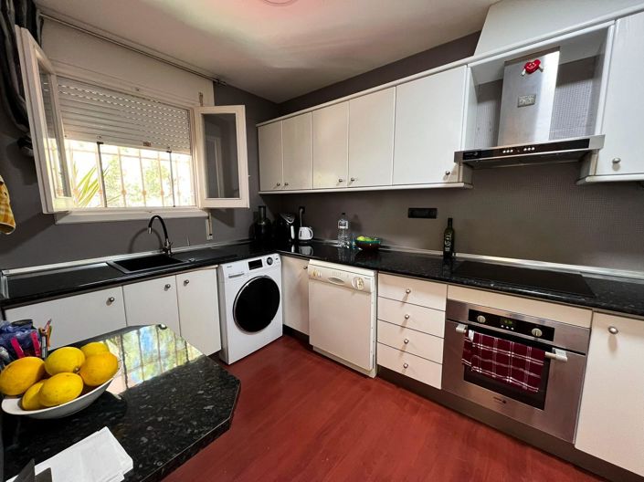 Image No.12-Villa de 16 chambres à vendre à L'Alfas del Pi