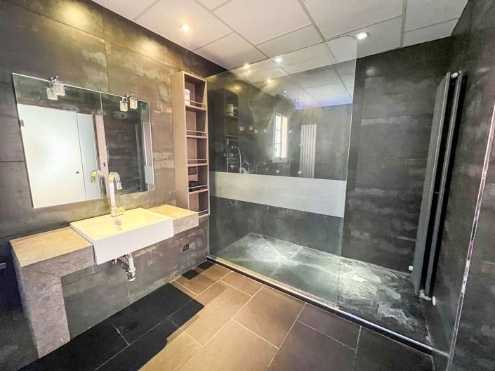 Image No.23-Villa de 16 chambres à vendre à L'Alfas del Pi