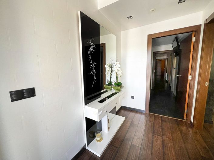 Image No.27-Villa de 16 chambres à vendre à L'Alfas del Pi