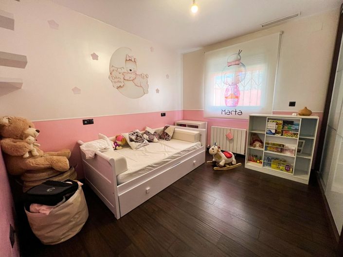 Image No.30-Villa de 16 chambres à vendre à L'Alfas del Pi