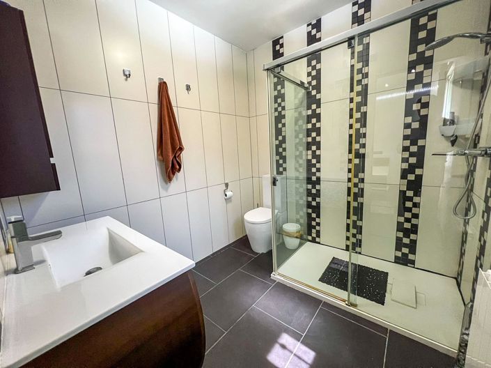 Image No.33-Villa de 16 chambres à vendre à L'Alfas del Pi