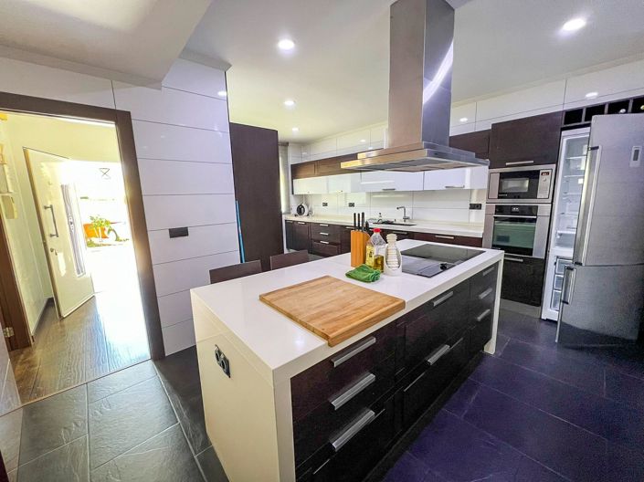 Image No.36-Villa de 16 chambres à vendre à L'Alfas del Pi