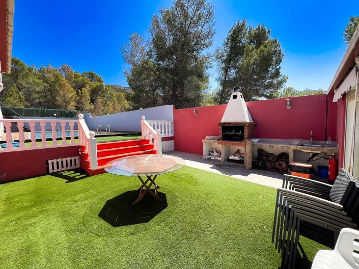 Image No.5-Villa de 16 chambres à vendre à L'Alfas del Pi