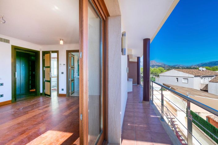 Image No.23-Villa de 4 chambres à vendre à L'Alfas del Pi