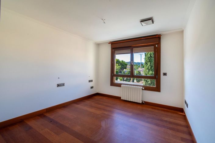 Image No.37-Villa de 4 chambres à vendre à L'Alfas del Pi