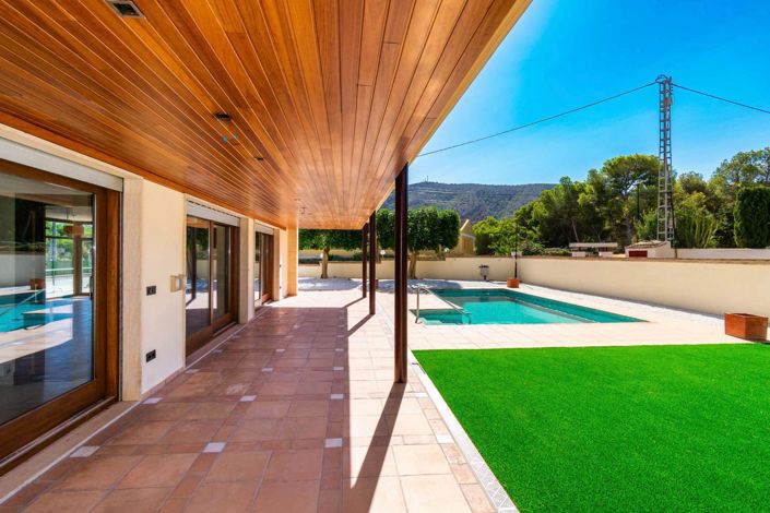 Image No.7-Villa de 4 chambres à vendre à L'Alfas del Pi