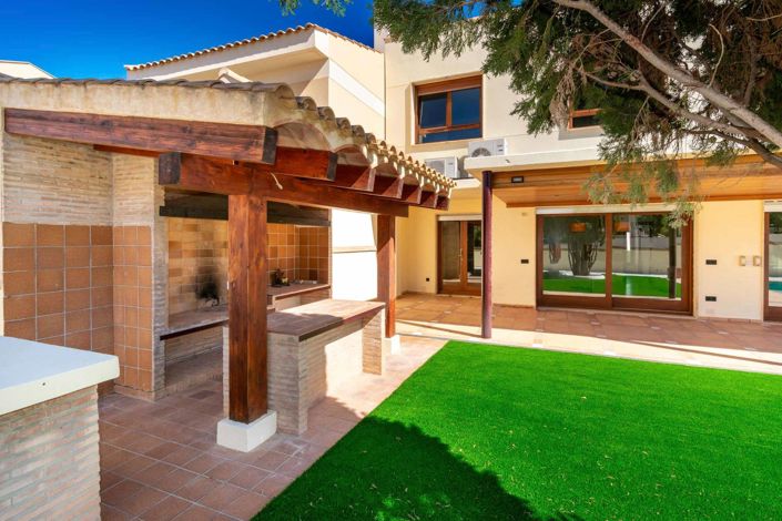 Image No.8-Villa de 4 chambres à vendre à L'Alfas del Pi