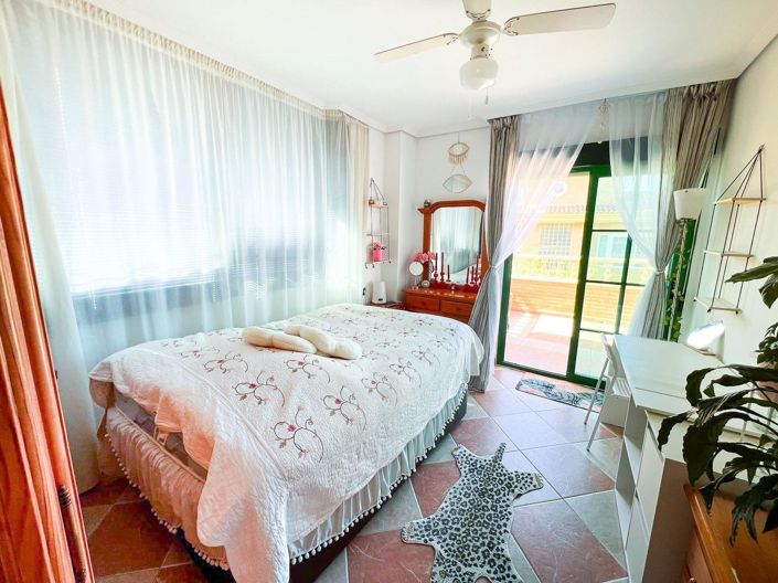 Image No.19-Villa de 8 chambres à vendre à Benidorm