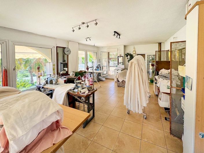Image No.16-5 Bed Villa for sale