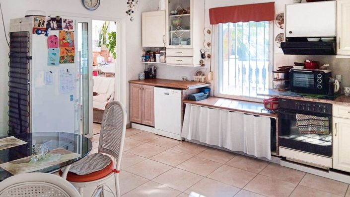 Image No.17-5 Bed Villa for sale