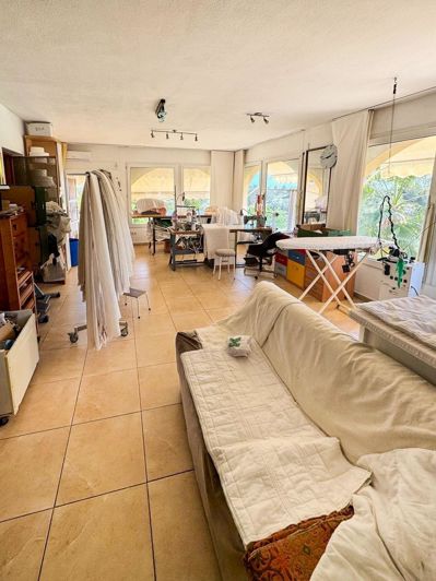 Image No.20-5 Bed Villa for sale