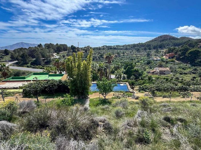 Image No.7-5 Bed Villa for sale