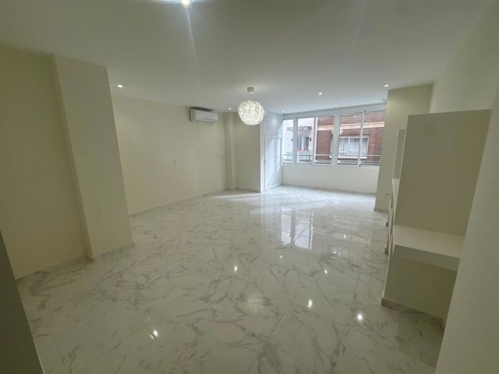 Image No.5-3 Bed Apartment for sale