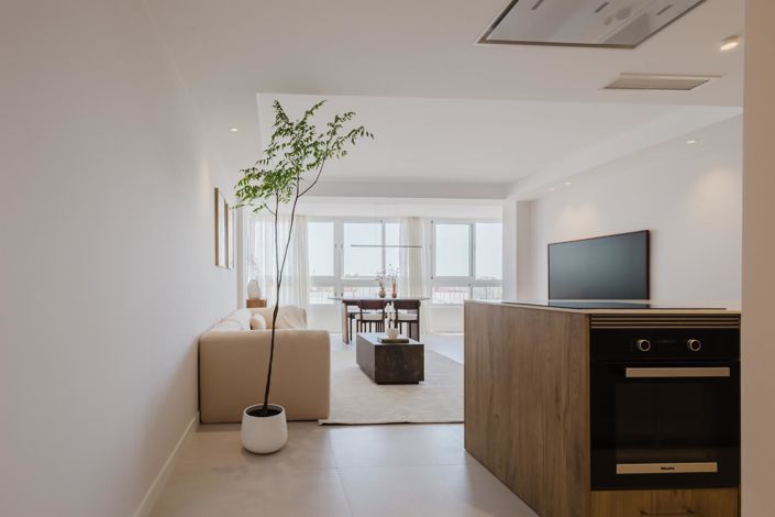 Image No.7-3 Bed Apartment for sale