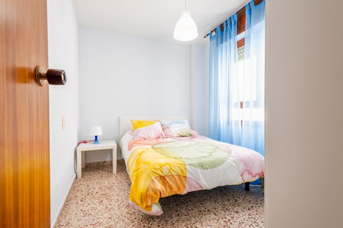 Image No.19-3 Bed Apartment for sale