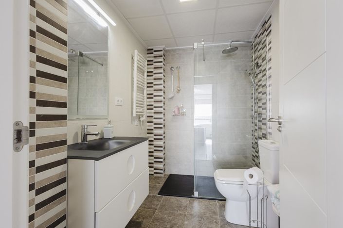 Image No.29-3 Bed Apartment for sale