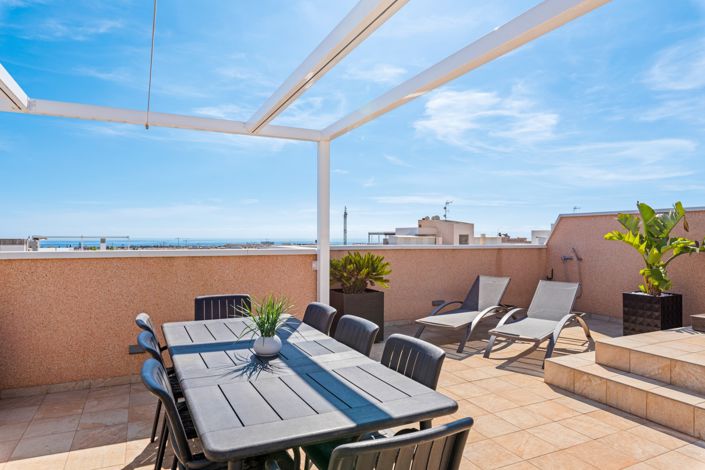 Image No.32-3 Bed Apartment for sale