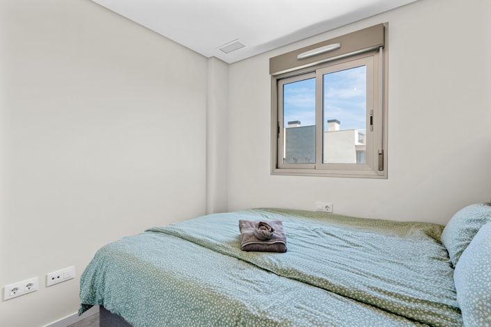 Image No.16-3 Bed Apartment for sale