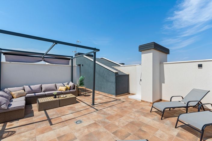 Image No.23-3 Bed Apartment for sale