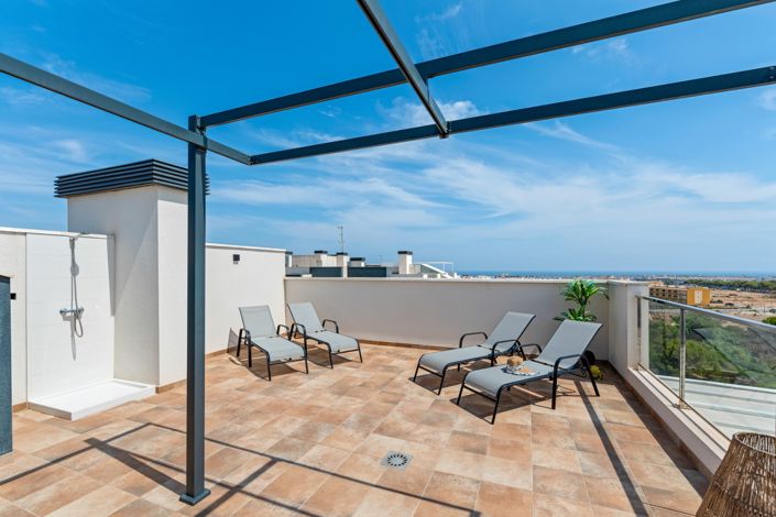 Image No.24-3 Bed Apartment for sale