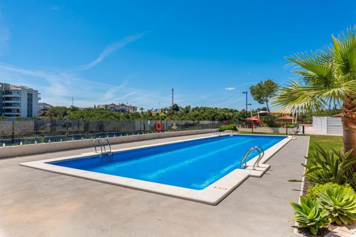 Image No.37-3 Bed Apartment for sale