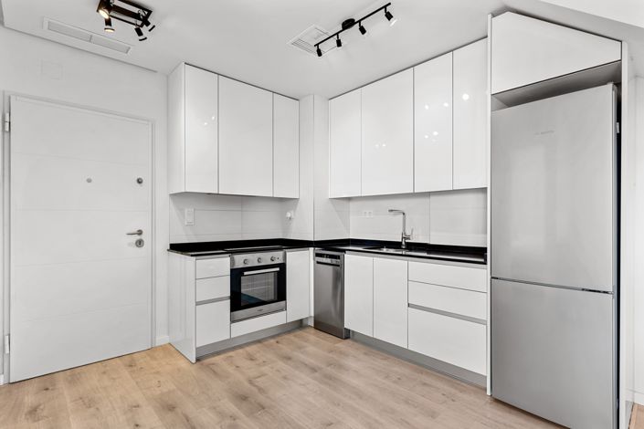 Image No.7-3 Bed Apartment for sale