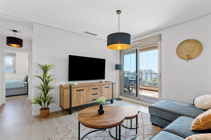 Image No.9-3 Bed Apartment for sale