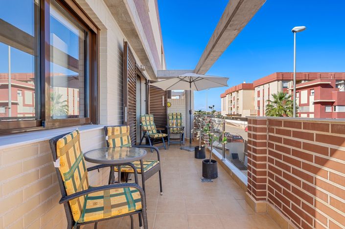 Image No.17-3 Bed Apartment for sale