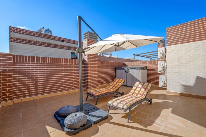 Image No.29-3 Bed Apartment for sale