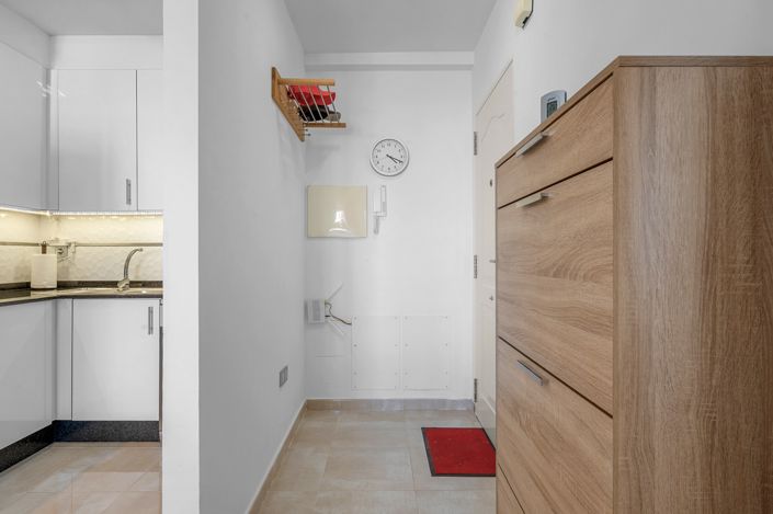 Image No.9-3 Bed Apartment for sale