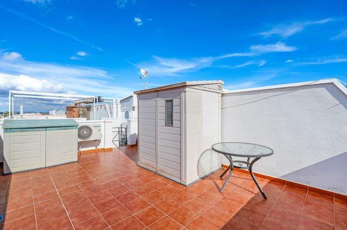 Image No.21-2 Bed Apartment for sale