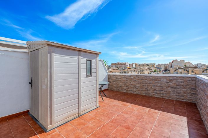 Image No.22-2 Bed Apartment for sale