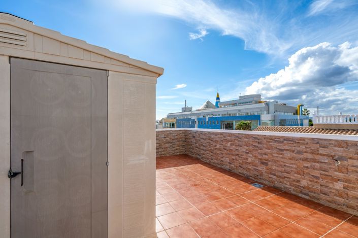 Image No.24-2 Bed Apartment for sale