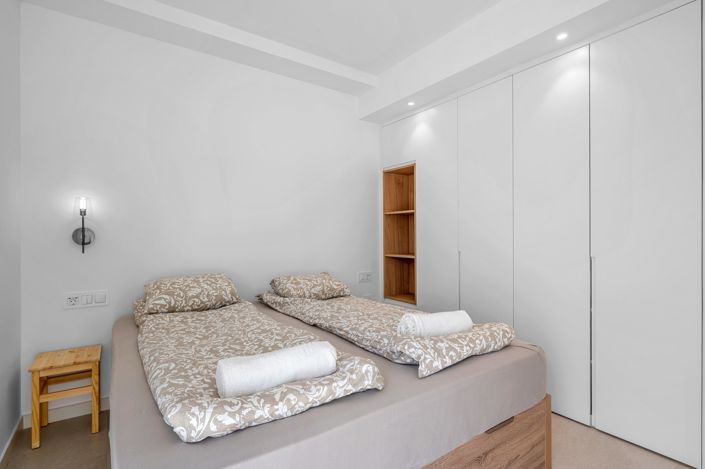 Image No.12-2 Bed Apartment for sale