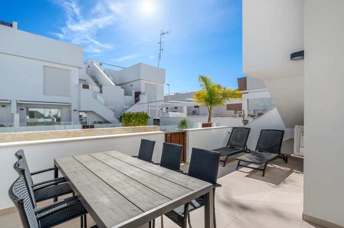 Image No.22-2 Bed Apartment for sale