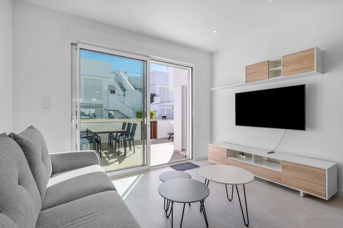Image No.5-2 Bed Apartment for sale
