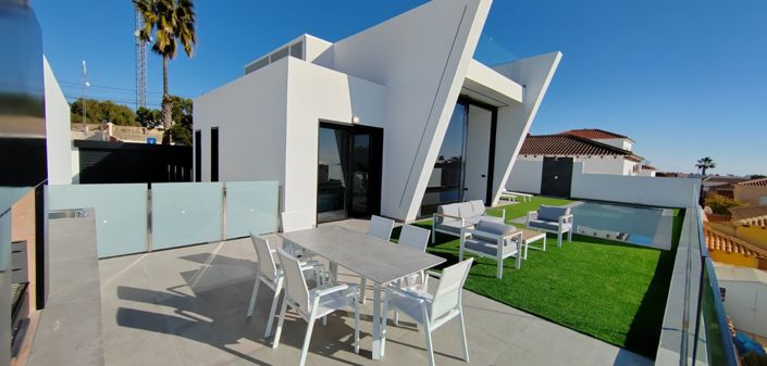 Image No.28-3 Bed Villa for sale