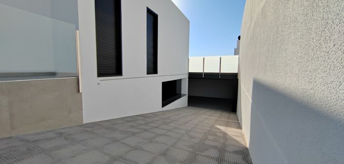 Image No.39-3 Bed Villa for sale