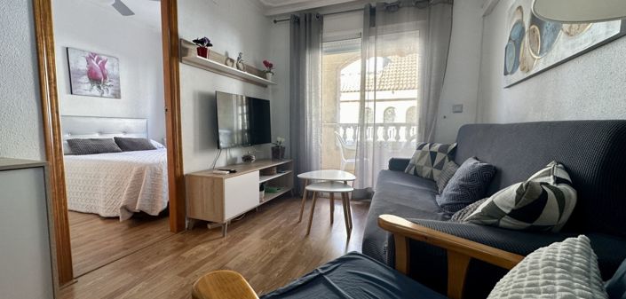 Image No.3-Appartement de 2 chambres à vendre à Torrevieja
