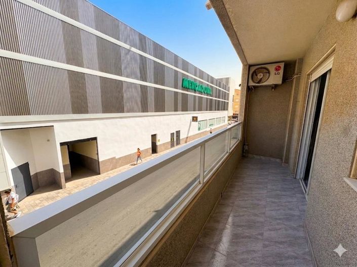 Image No.4-2 Bed Apartment for sale