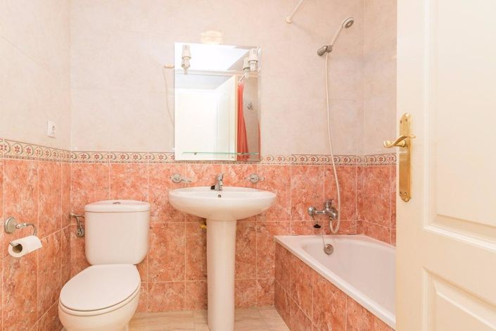 Image No.7-Appartement de 2 chambres à vendre à Torrevieja