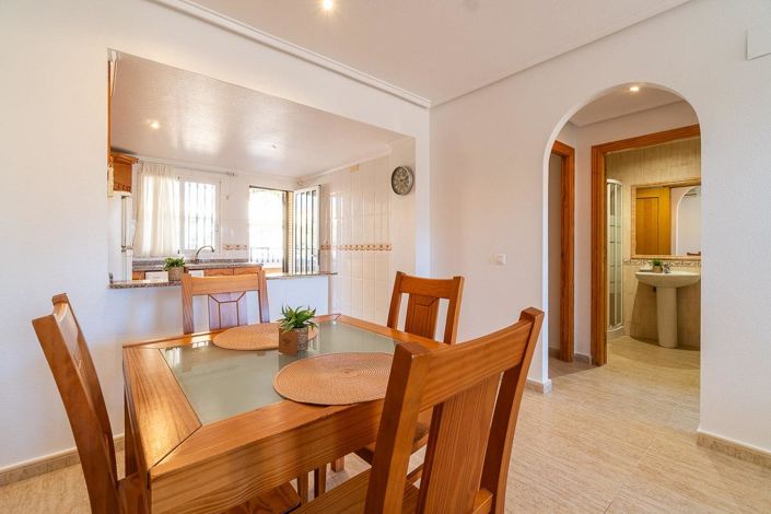 Image No.24-2 Bed Bungalow for sale