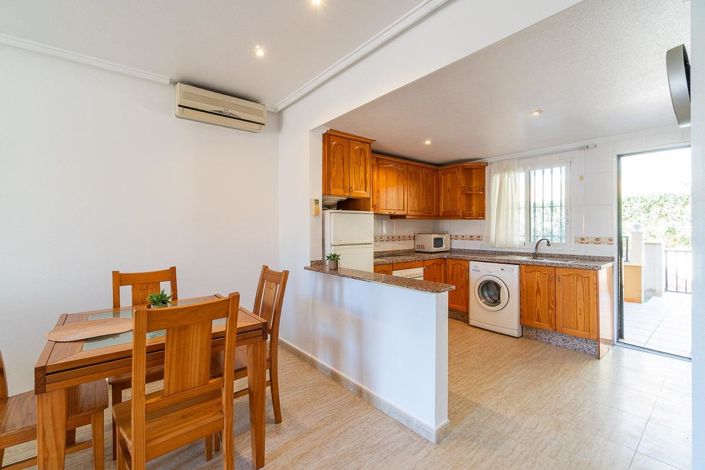 Image No.7-2 Bed Bungalow for sale