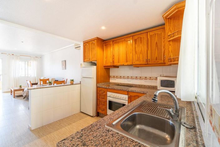 Image No.8-2 Bed Bungalow for sale