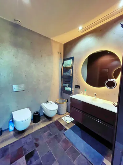 Image No.24-2 Bed Apartment for sale