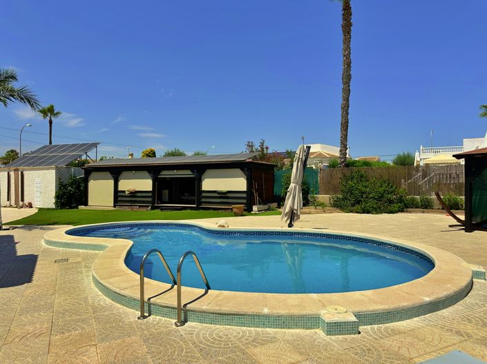 Image No.26-3 Bed Villa for sale