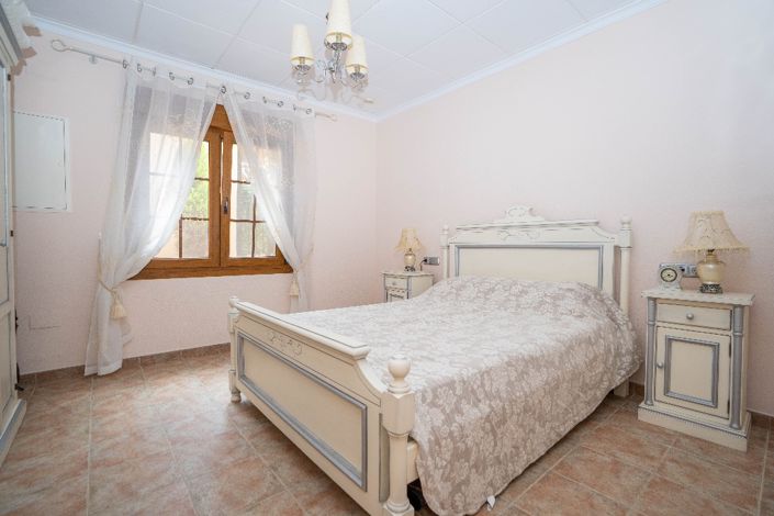 Image No.21-7 Bed Villa for sale