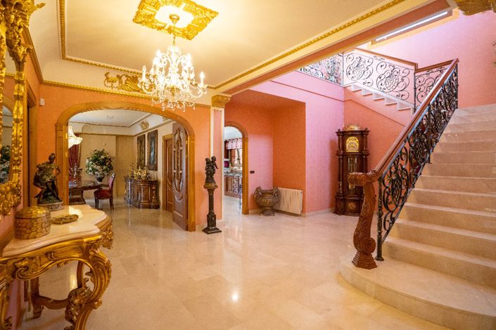 Image No.28-7 Bed Villa for sale
