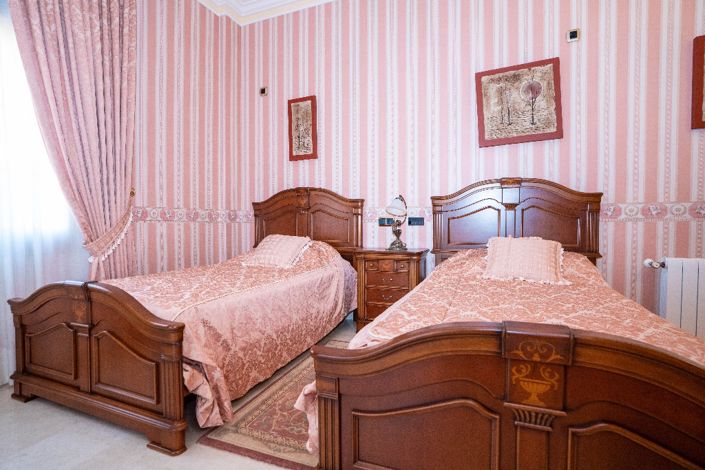 Image No.30-7 Bed Villa for sale